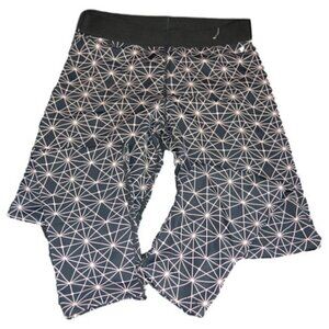 7 Work Out Black & Blush Geometric Leggings 10